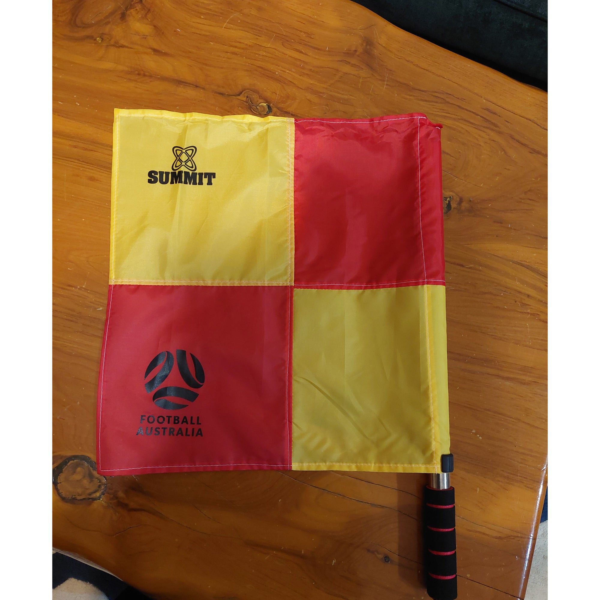 NNSW Linesmans Flag Set (2)